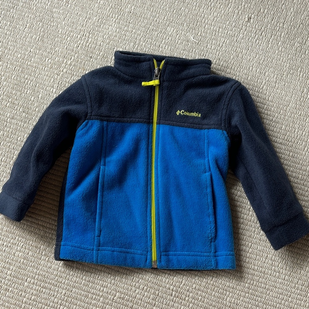 Columbia Two-Tone Fleece Jacket with Yellow Zipper